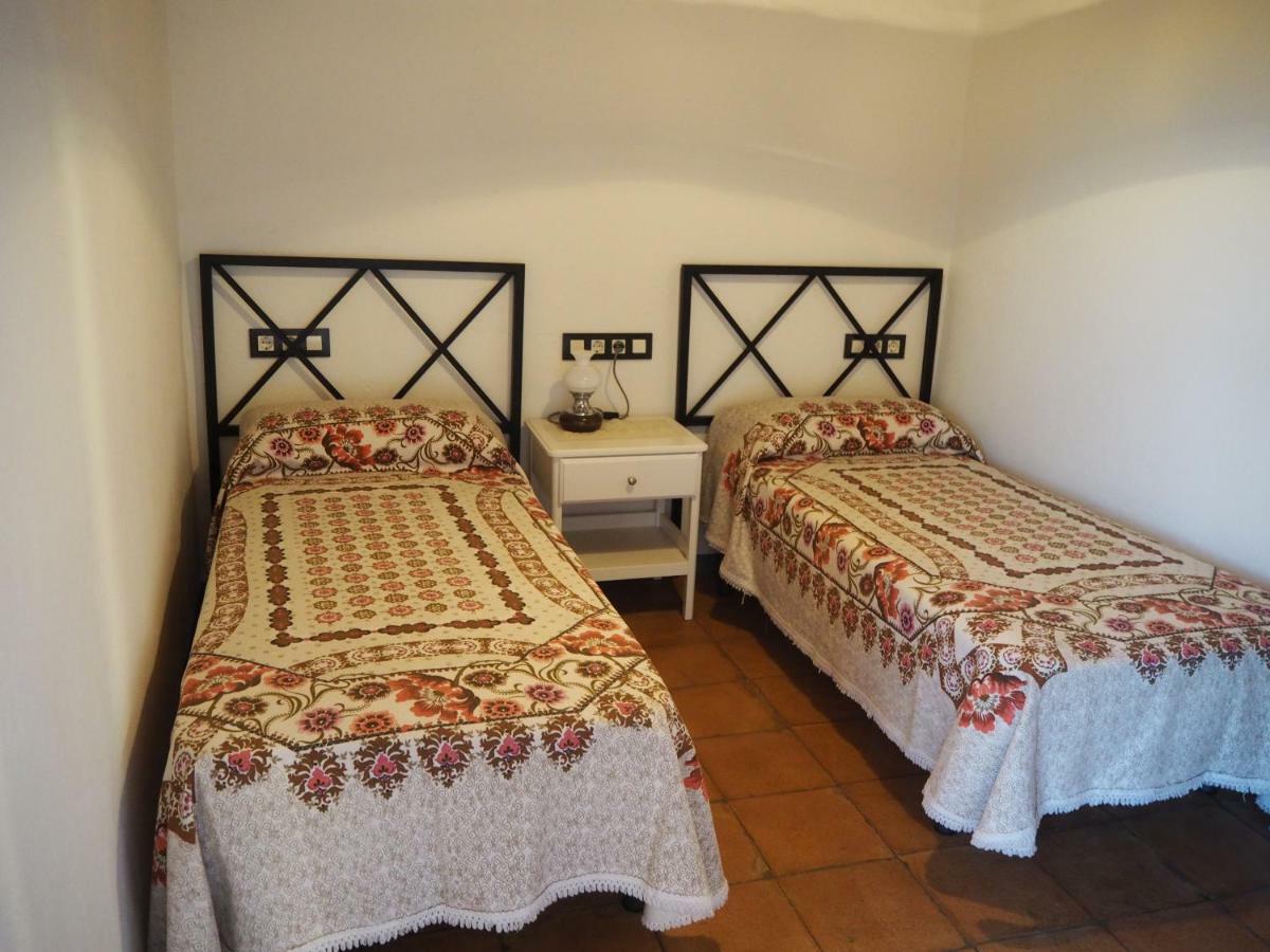 Cal Ventura Guest House Ел Брук Екстериор снимка
