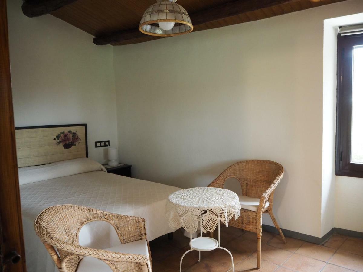 Cal Ventura Guest House Ел Брук Екстериор снимка