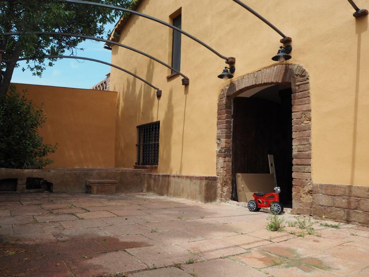 Cal Ventura Guest House Ел Брук Екстериор снимка